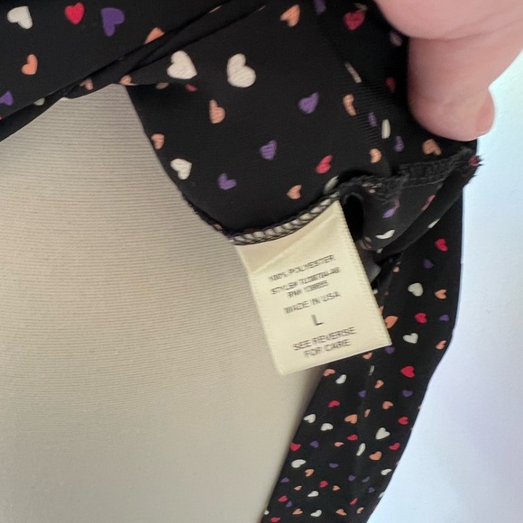 West Kei Black Top with Colorful Hearts Tie Waist Flattering - Picture 5 of 6